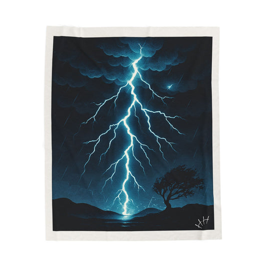 "Thunderstrike Storm" Velveteen Plush Blanket – Electric Lightning Throw